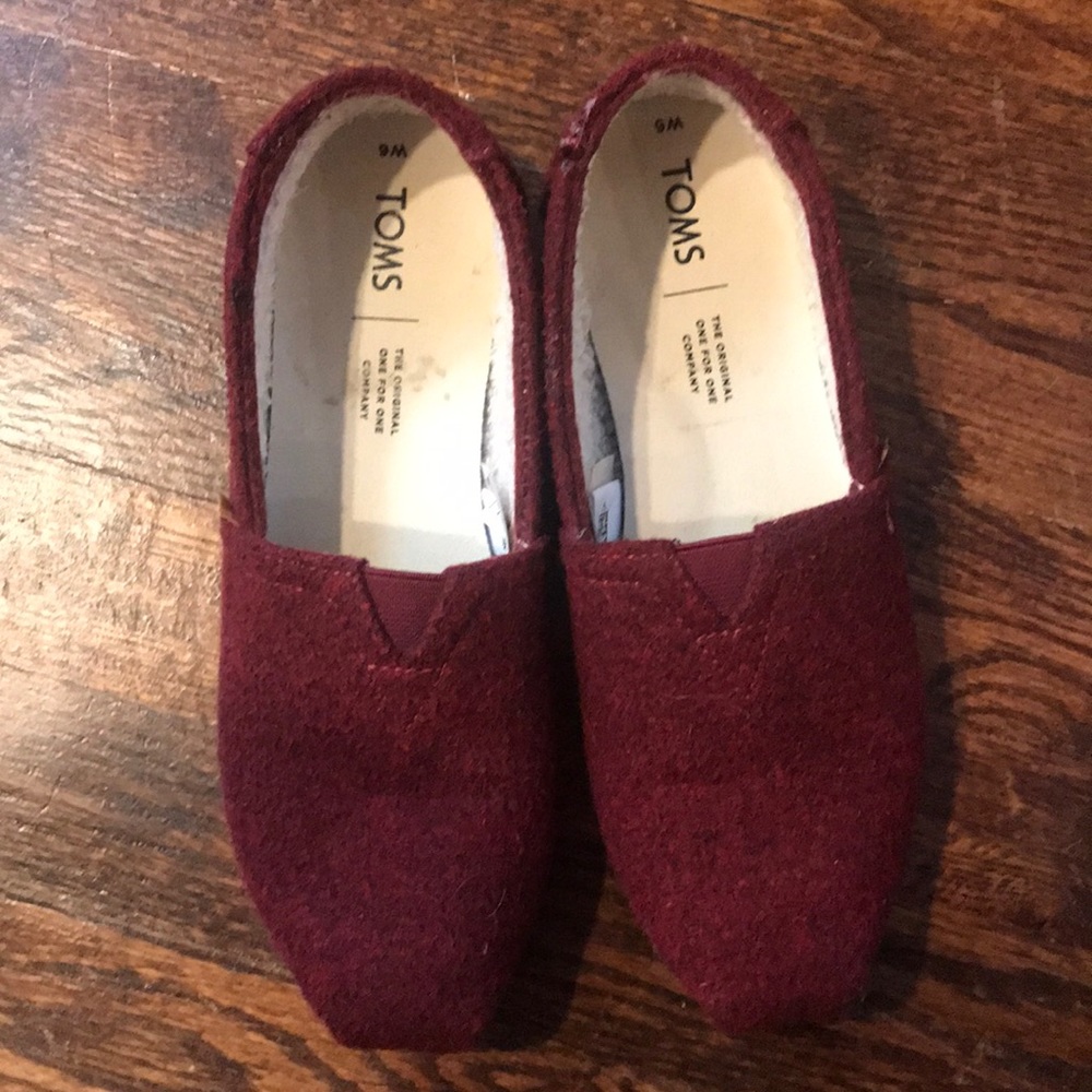 Burgundy Wool Toms